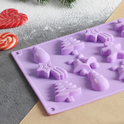 Форма для конфет и шоколада новогодняя Доляна Ёлочки - иголочки, силикон, 30?17.3?1.3 см, 15 ячеек, сиреневая