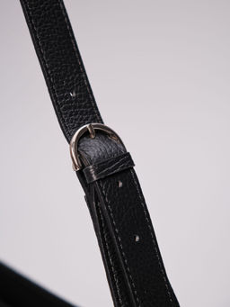 Сумка кожаная на плечо багет Deboro 31046 черный