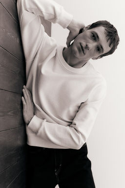 Sudadera con diseno de espiguilla Regular Fit