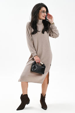 Платье теплое в рубчик