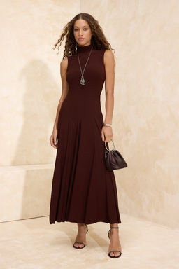 Koyu Kahverengi Orme S?rt Detayl? Elbise TPRAW26EL00129