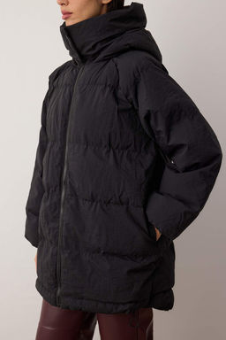 TRENDYOLMILLA Siyah Oversize Kapusonlu Su Itici Sisme Mont TWOAW23MO00193  фото 11