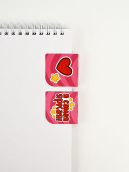 Цена за 2 шт. Набор: блокнот А6, 32 листа, наклейки, магнитные закладки "Для самой милой"