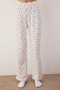 Beyaz-Cok Renkli Cicekli Yumusak Waffle Orme Pijama Tak?m? THMAW26PT00119 - Trendyolmilla фото 3