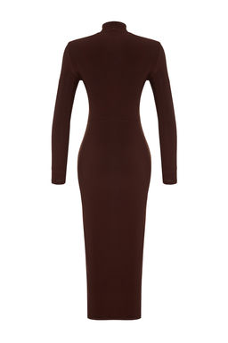 TRENDYOLMILLA Kahverengi Dik Yaka Fitted/Vucuda Oturan Maxi Esnek Orme Kalem Elbise TWOAW24EL00614  фото 8