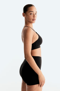 Sports hotpants with SculptMove - H&m фото 8