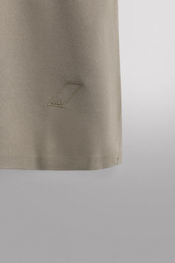 CAMISETA T?CNICA ESTRUCTURA PIQU? / Piedra