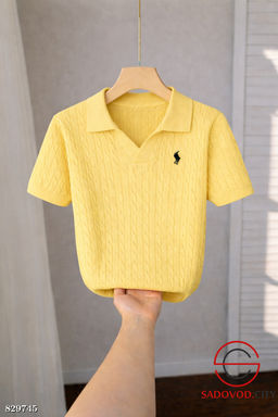 Футболка-поло с V-вырезом