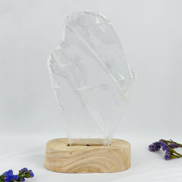 Срез Селенита на подставке - Радуга самоцветов фото 3