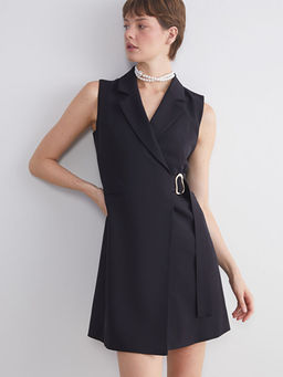 Kruvaze Yaka Metal Tokal? Mini Ceket Elbise