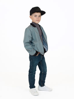 Ветровка детская светлосерая