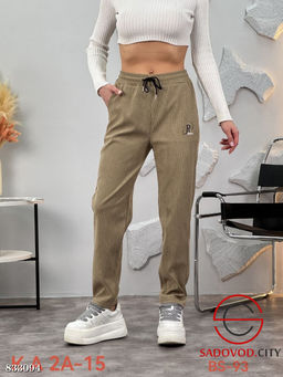 Вельветовые штаны на резинке