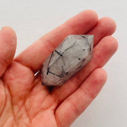 Кристалл двухконечный Кварц с включ. Турмалина Волос Венеры - Радуга самоцветов фото 2