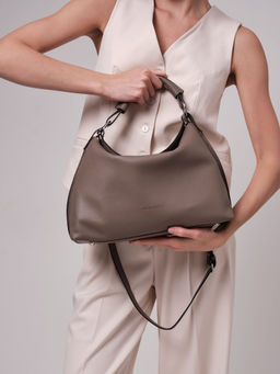 Сумка кожаная на плечо 30900 тауп