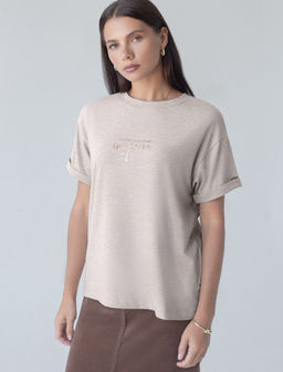 Футболка из премиального хлопка с авторским принтом