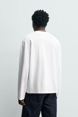 CAMISETA MANGA LARGA RELAXED FIT / Blanco