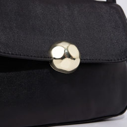 Сумка-мессенджер на магните, цвет чёрный - Simaland фото 4