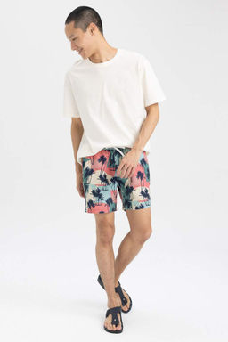 Шорты для плавания выше колена с узором пальмы