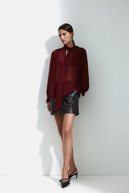 Blusa de gasa con lazada - H&m фото 2