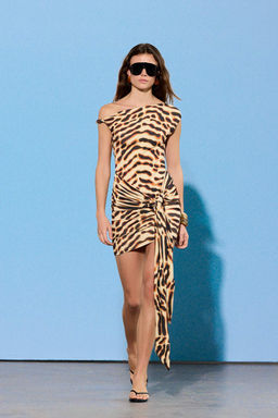 Limited Edition K?rm?z? Baglama Detayl? Sandy Mini Party Elbise TPRSS26EL00114 - Trendyolmilla фото 6