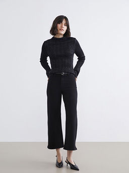 Dik Yaka Parlak G?r?n?ml? Kad?n Triko Kazak