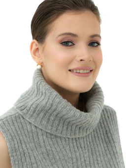 Манишка из монгольской шерсти серая