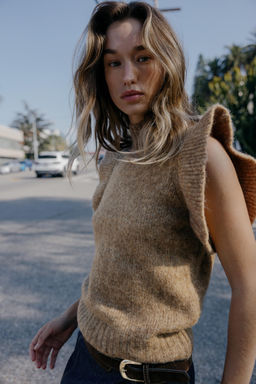 WOOL TOP WITH RUFFLES - Zara фото 15