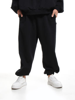 Спортивные штаны без начеса джоггеры 22-5692 черный - Mini maxi фото 7