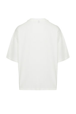Ekru Oversize/Genis Kesim %100 T-Shirt TMNSS22TS0318