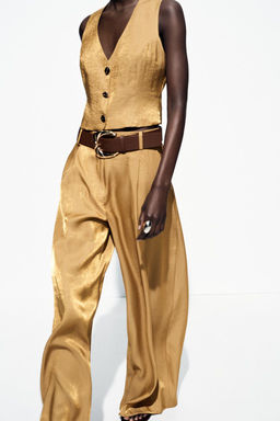 GOLD BUTTON SATIN TOP - Zara фото 9