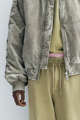 Pantal?n estilo ch?ndal efecto lavado Relaxed Fit - H&m фото 4