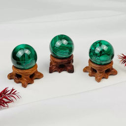 Радуга Самоцветов Шар из камня Малахит на подвставке