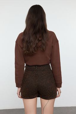 Cok Renkli Leopar Desenli Y?rtmacl? Kahverengi Denim Sort Etek TWOSS23SR00091