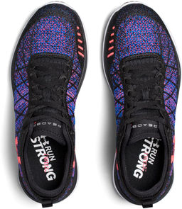 Кроссовки женские