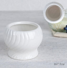 Кашпо 9х7,5 / 7013 /уп 96/белое