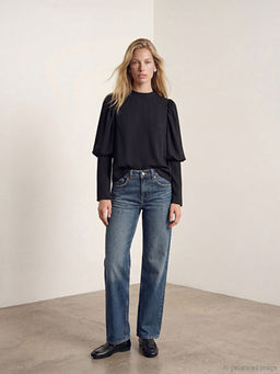 Dik Yaka Balon Kollu Saten Bluz