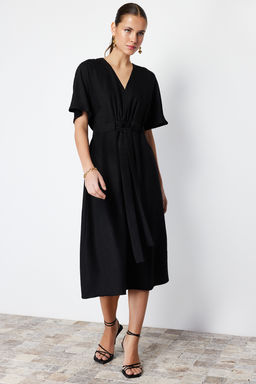 Siyah Baglama Detayl? A Kesim V Yaka Midi Dokuma Elbise TWOSS23EL01543
