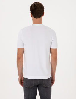 Beyaz Slim Fit Bisiklet Yaka Triko T-shirt