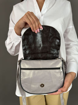 Сумка женская из телячьей кожи