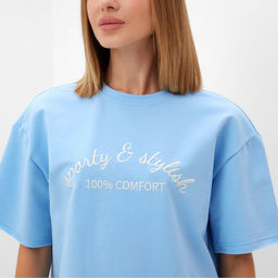 Футболка женская MINAKU OVERSIZE FIT: SPORTY & STYLISH цвет голубой, р-р 46