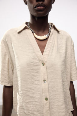 SHORT SLEEVE SHIRT