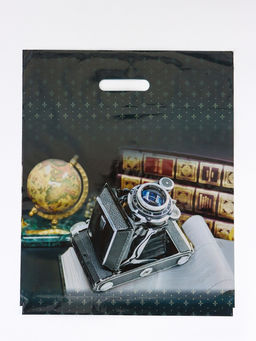 Цена за 50 шт. Пакет подарочный «Фокус» полиэтиленовый с вырубной ручкой, ламинированый 38×47 см, 60 мкм