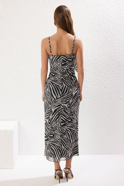 TRENDYOLMILLA Pembe Soyut Bask?l? Tul Buzgu / Drape Maxi Orme Elbise TWOSS25EL00168 фото 9