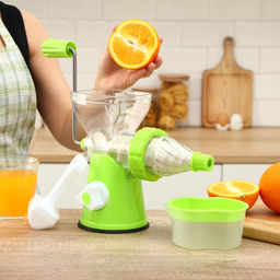 Соковыжималка ручная Fresh, пластик, зелёная