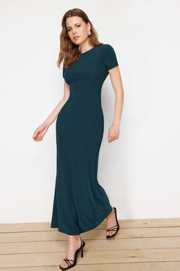 Zumrut Yesili K?sa Kol Vucuda Oturan Bisiklet Yaka Esnek Orme Maxi Kalem Elbise TWOSS24EL00097