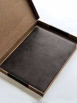 Кожаный чехол для Macbook Pro 13 Dierhoff Д 6011-800