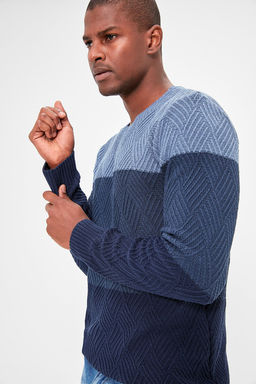 TRENDYOL MAN Indigo Regular Bisiklet Yaka Renk Bloklu Kazak TMNAW20LS0026 - Trendyolmilla фото 8