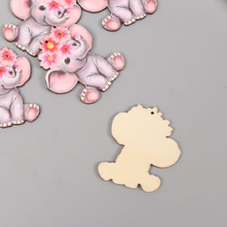 Цена за 10 шт. Декор для творчества дерево Слонёнок с цветным венком, 4.1?3.5?0.3 см