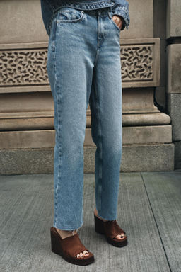 Z1975 STRAIGHT-LEG HIGH-WAIST JEANS - Zara фото 2