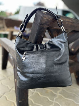 Женская сумка хобо из эко кожи 007 Черный - Cidirro фото 4